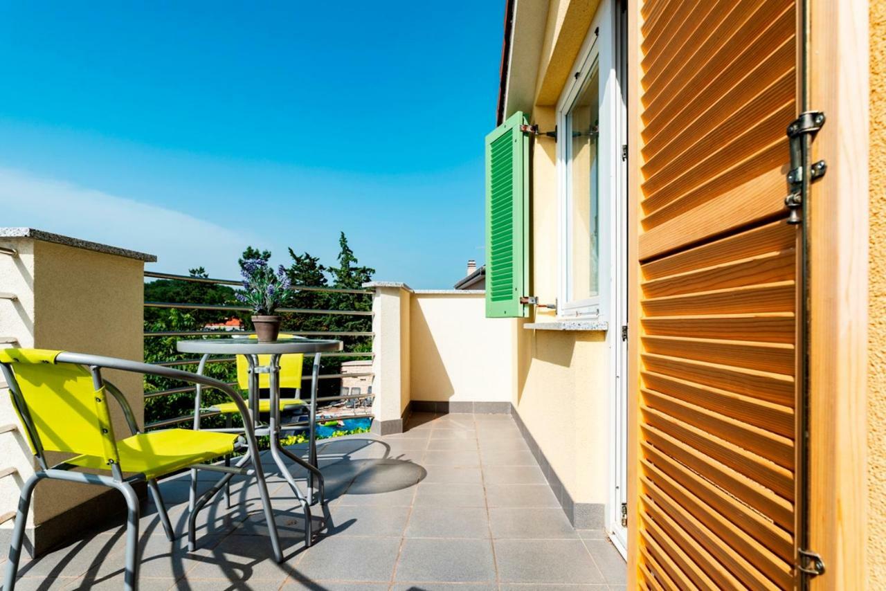 Lavanda Apartments&Studios Pinezici  Bagian luar foto