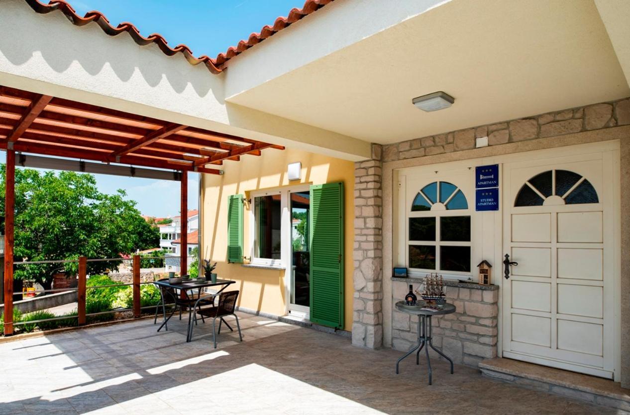 Lavanda Apartments&Studios Pinezici  Bagian luar foto
